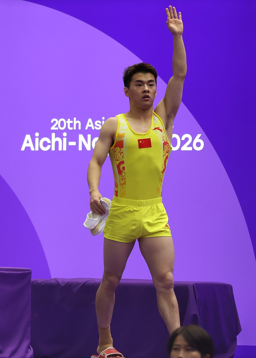 亚运会｜严浪宇、王梓赛包揽男子蹦床冠、亚军