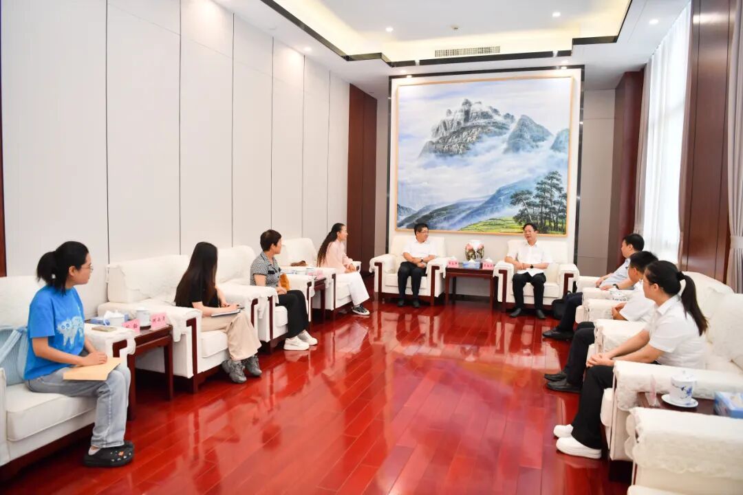 人民法院新闻传媒总社调研组一行赴江西法院调研