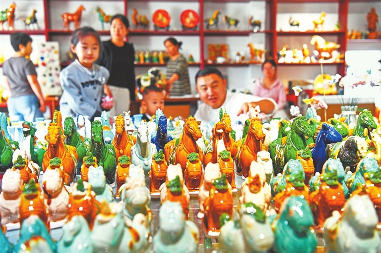河南文旅 三朵花开
